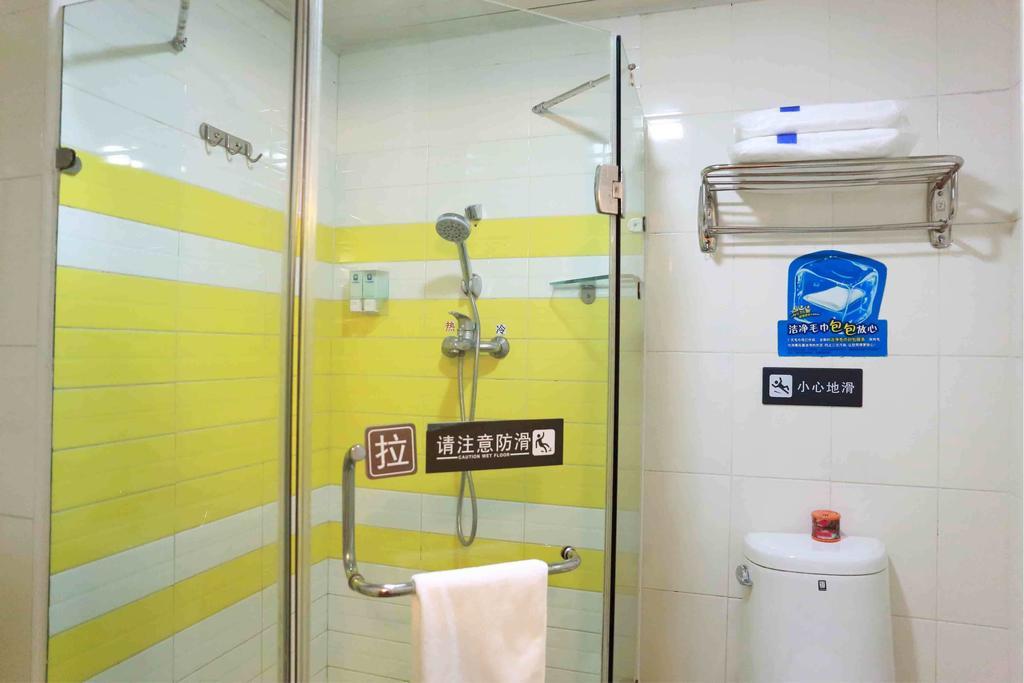 7Days Inn Shenzhen Railway Station Quarto foto
