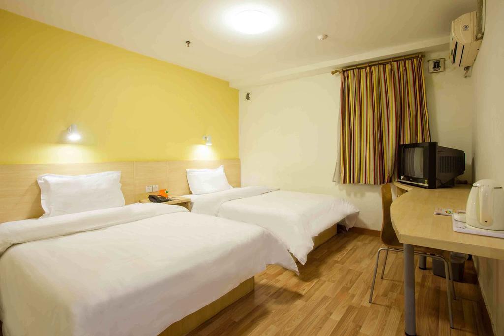 7Days Inn Shenzhen Railway Station Quarto foto